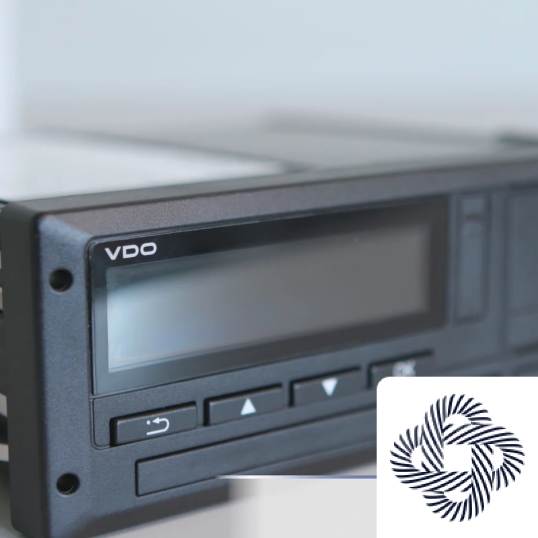 DIGITALNI TAHOGRAF UNIVERZALNI